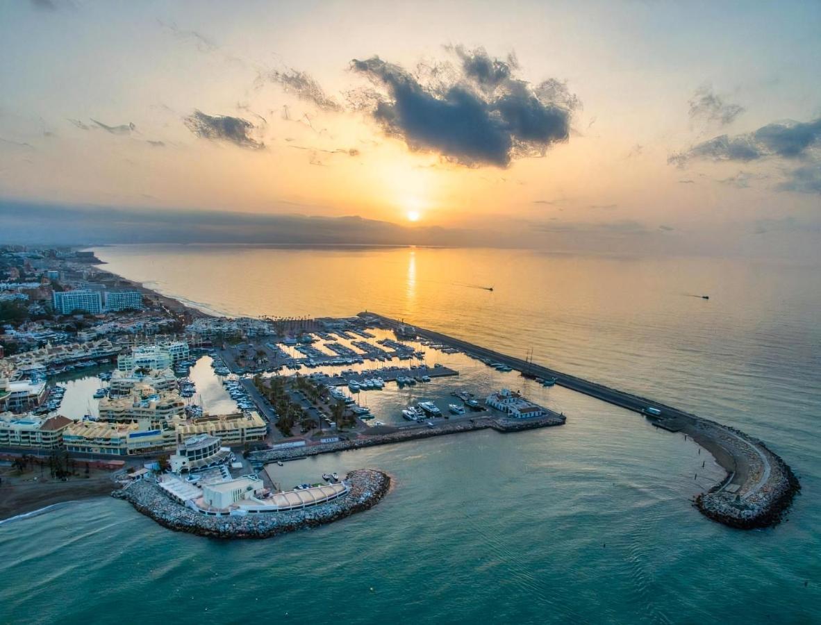 Benalmadena Beachfront Puerto Marina Sunrise Benalmádena Exterior foto